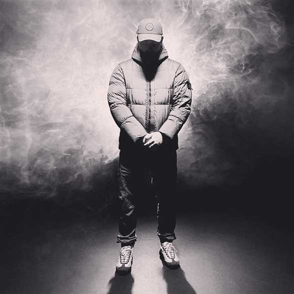 Yatez drops off brand new track 'Smoke & Mirros' Photograph