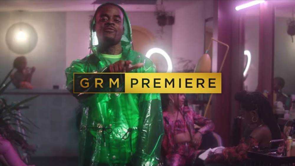 Mitch delivers clean new 'Baddie' visuals  Photograph