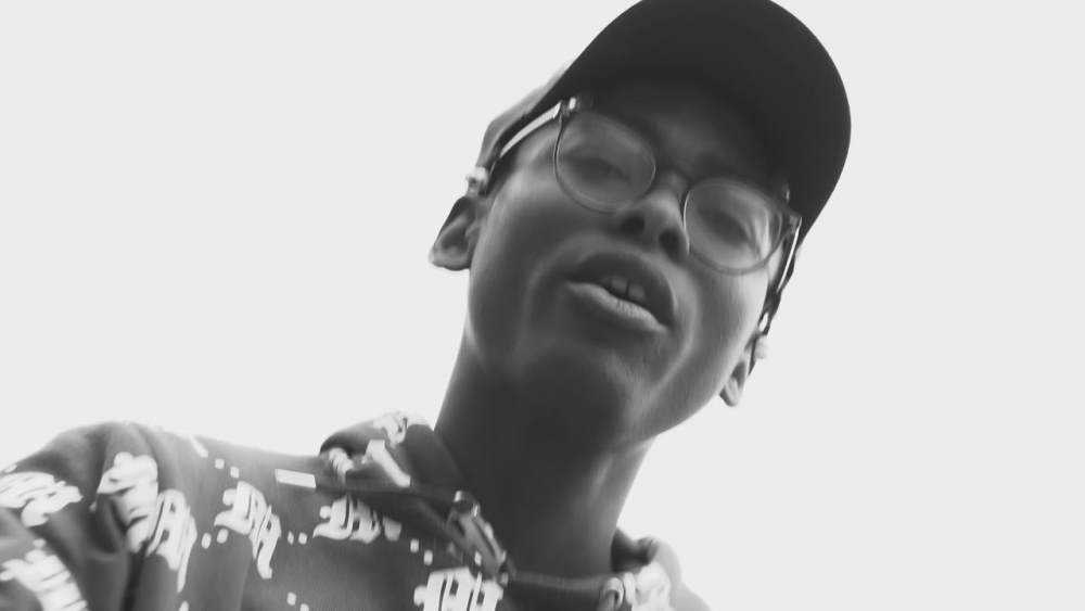 NEW @duggiesdemise drops visuals for 'Stay Calm' Photograph