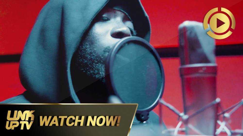 D'One goes in on 'HB Freestyle'  Photograph