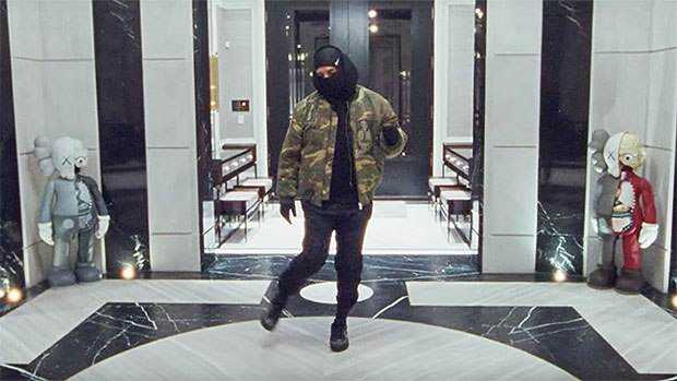 NEW @Drake unleashes 'Toosie Slide'  Photograph