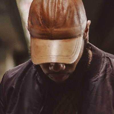 Xvr Black unleashes brand new track ft. Levelle London x S.N.E Titled ‘Yoga’ Photograph
