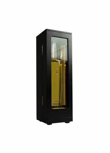 Check out this Artisian 24 Carat Gold Gin for sale at £1,200 per bottle! Photograph