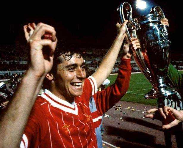Former Liverpool and Republic of Ireland Striker Michael Robinson passes away aged 61 Photograph