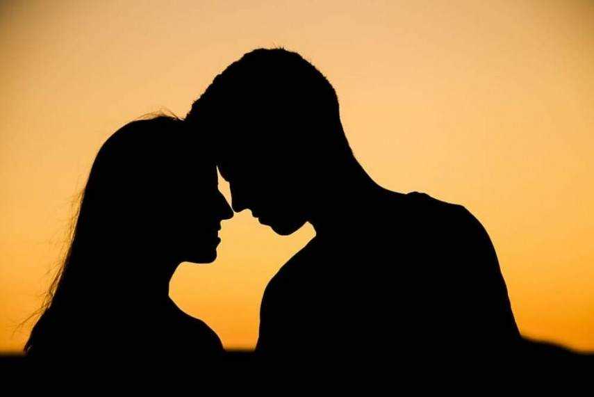 Sex in your house with a person from another household illegal from today Photograph