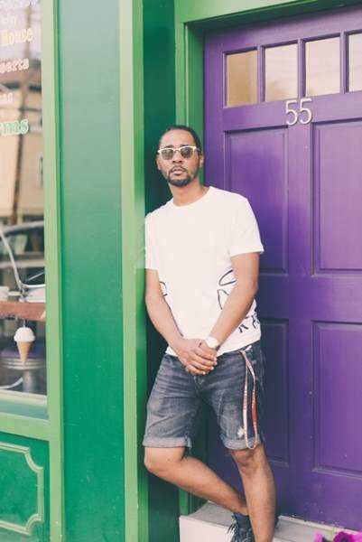 Tuesday Knight releases' Don’t Hit My Line' Photograph