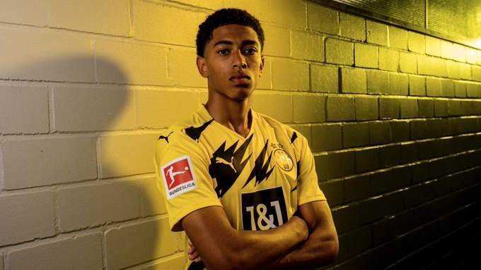 Jude Bellingham completes move to Borussia Dortmund Photograph