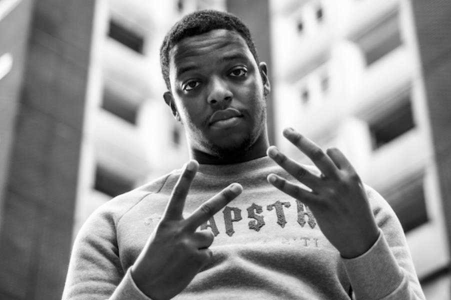 23 Unofficial and Nadine Samuels drops ‘No Handouts’ Photograph