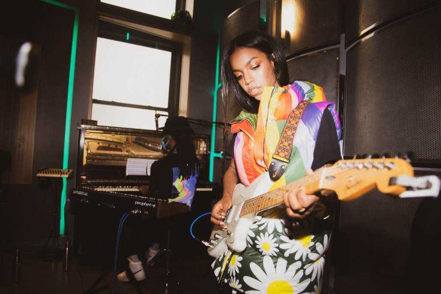 BAYLI drops Fender collab featuring orchestral version of Sushi For Breakfast Photograph