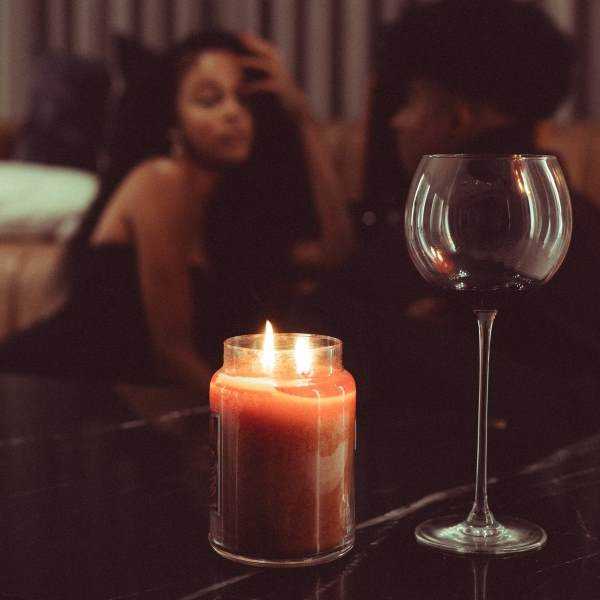 Denzel Wilson releases brand new visuals to latest single 'Wine & Dine'  Photograph