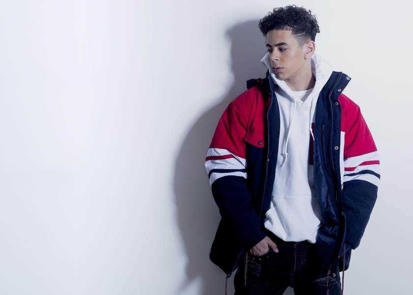AARON MARTYN drops uplifting track ‘Worse For Me.’  Photograph