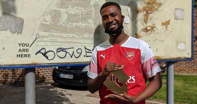 Nines lands Number 1 spot in official charts with ‘Crabs In A Bucket’ album Photograph