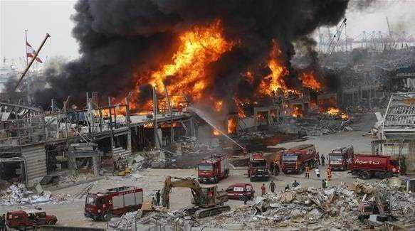 Beirut port fire: Another large fire erupts weeks after devastating blast  Photograph