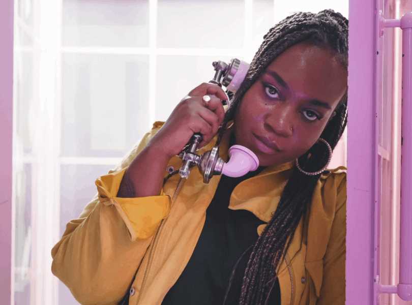 Candice premieres brand new track 'Pick Up The Phone'  Photograph