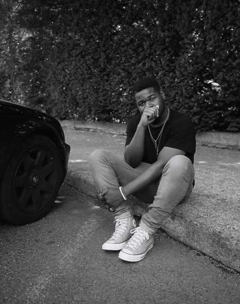 HueGo premieres brand new visuals 'The Lament’  Photograph