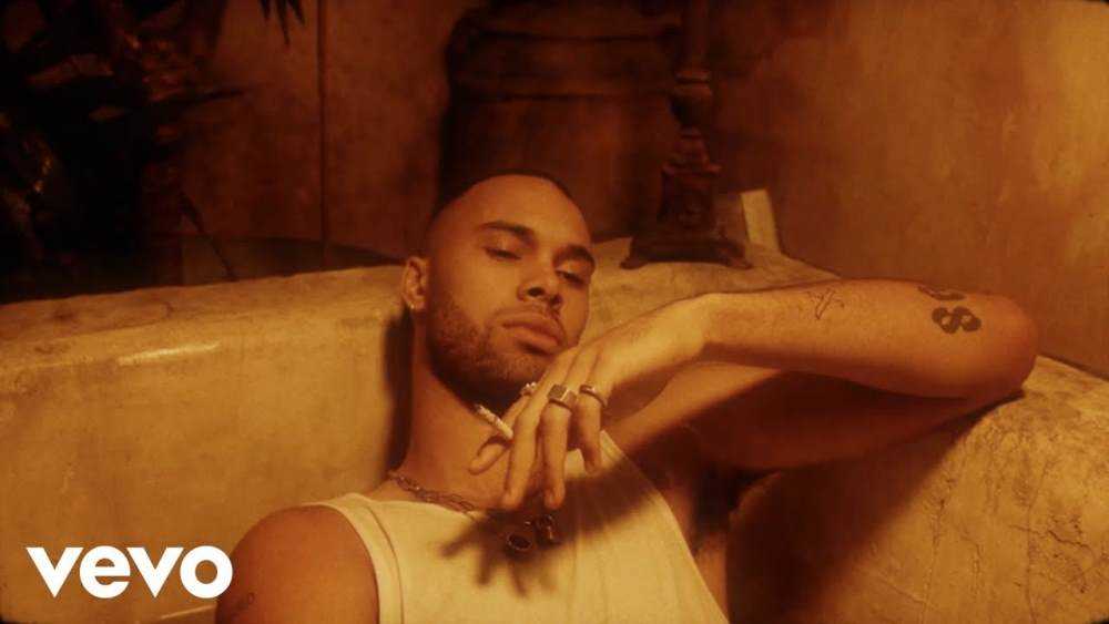 Santino Le Saint drops new music video for 'Cigarettes & Alcohol' Photograph