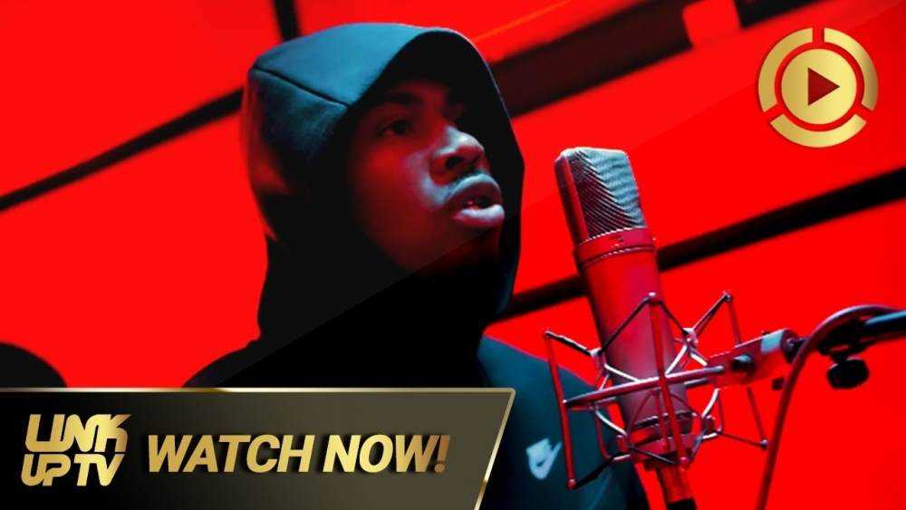 Vel Whizz delivers a cold HB freestyle Photograph