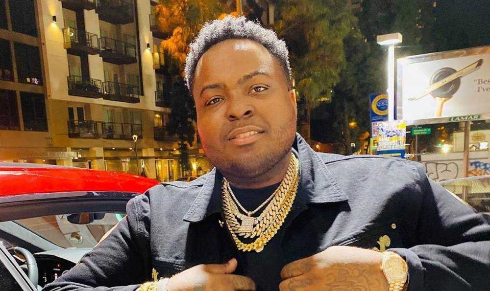 An arrest warrant is out for Sean Kingston due to unpaid jewellery Photograph