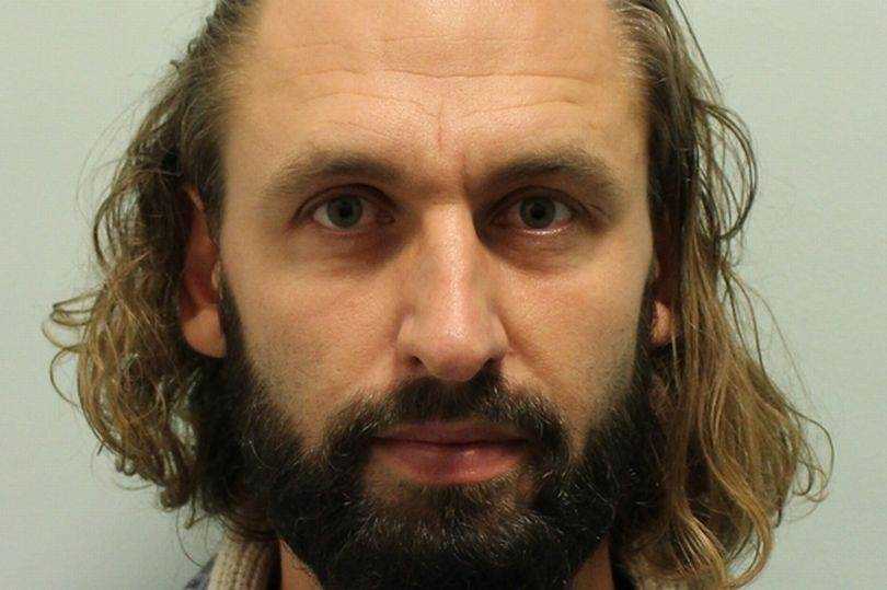 Man who attempted to smuggle £1.4 million in cash from Heathrow to Dubai jailed Photograph