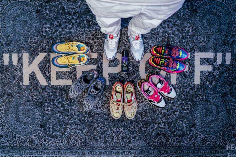 Let's talk about the NFT's Air Max Day 2021  Photograph
