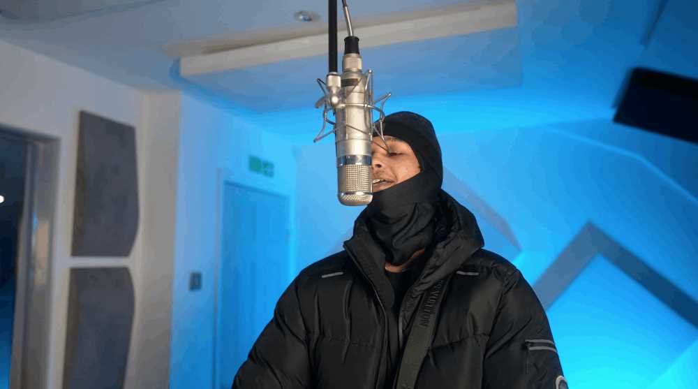 Mastermind steps up for 'Plugged In' with Fumez The Engineer Photograph
