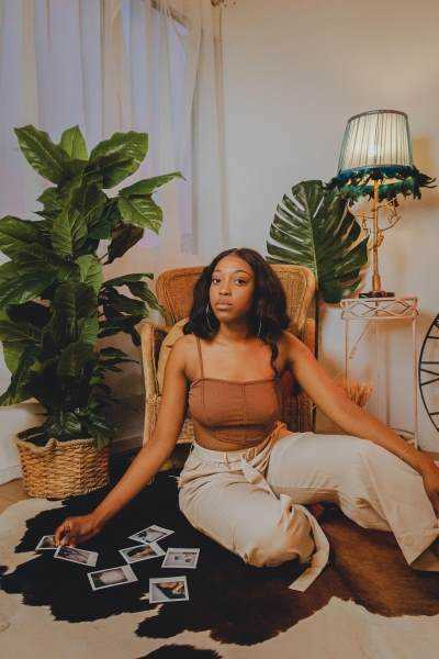 Vanessa Jamie returns with brand new track 'Fall'  Photograph