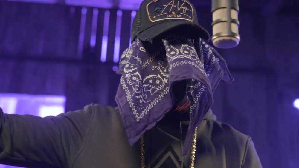 Haze unleashes brand new freestyle '5k Purple Flag'  Photograph