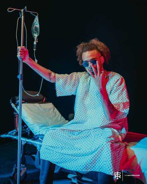 August.III unveils brand new EP 'Hospital Talk'  Photograph