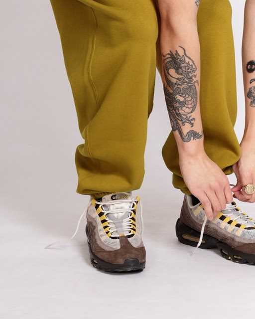 NIKE AIR MAX 95 NH IRONSTONE/CELERY-CAVE STONE-OLIVE GREY DR0146-001
