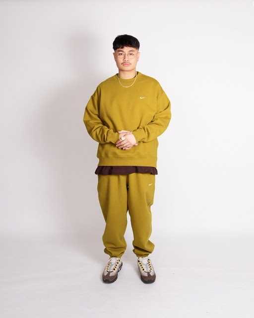 NIKE NRG SOLO SWOOSH FLEECE SWEATSHIRT DESERT MOSS/WHITE
